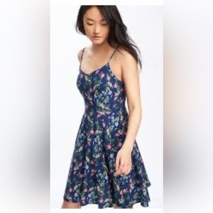 Old Navy Floral Boho Cami Navy Dress.  Spaghetti Straps, Side Zipper. Size XL.